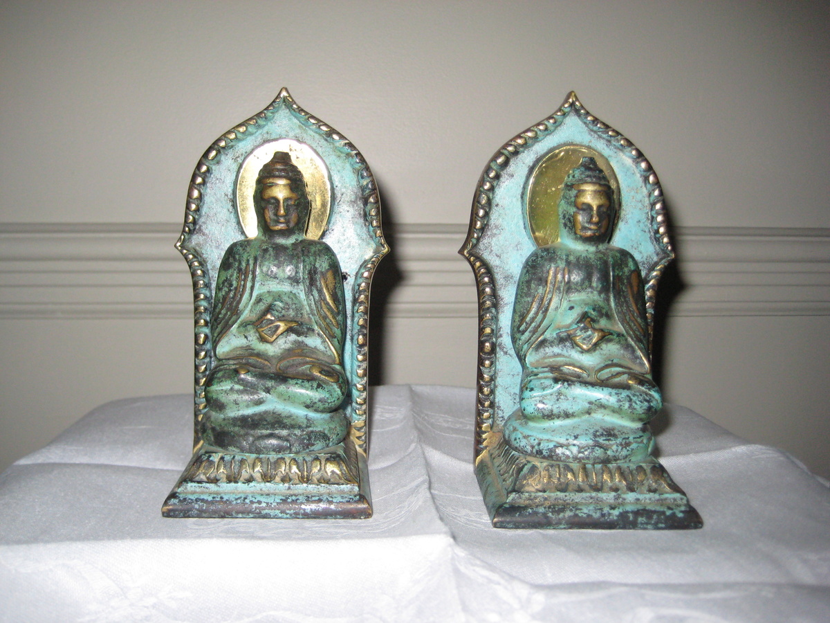 Buddha Book ends. I really love these. Can you tell me more about them. - Books