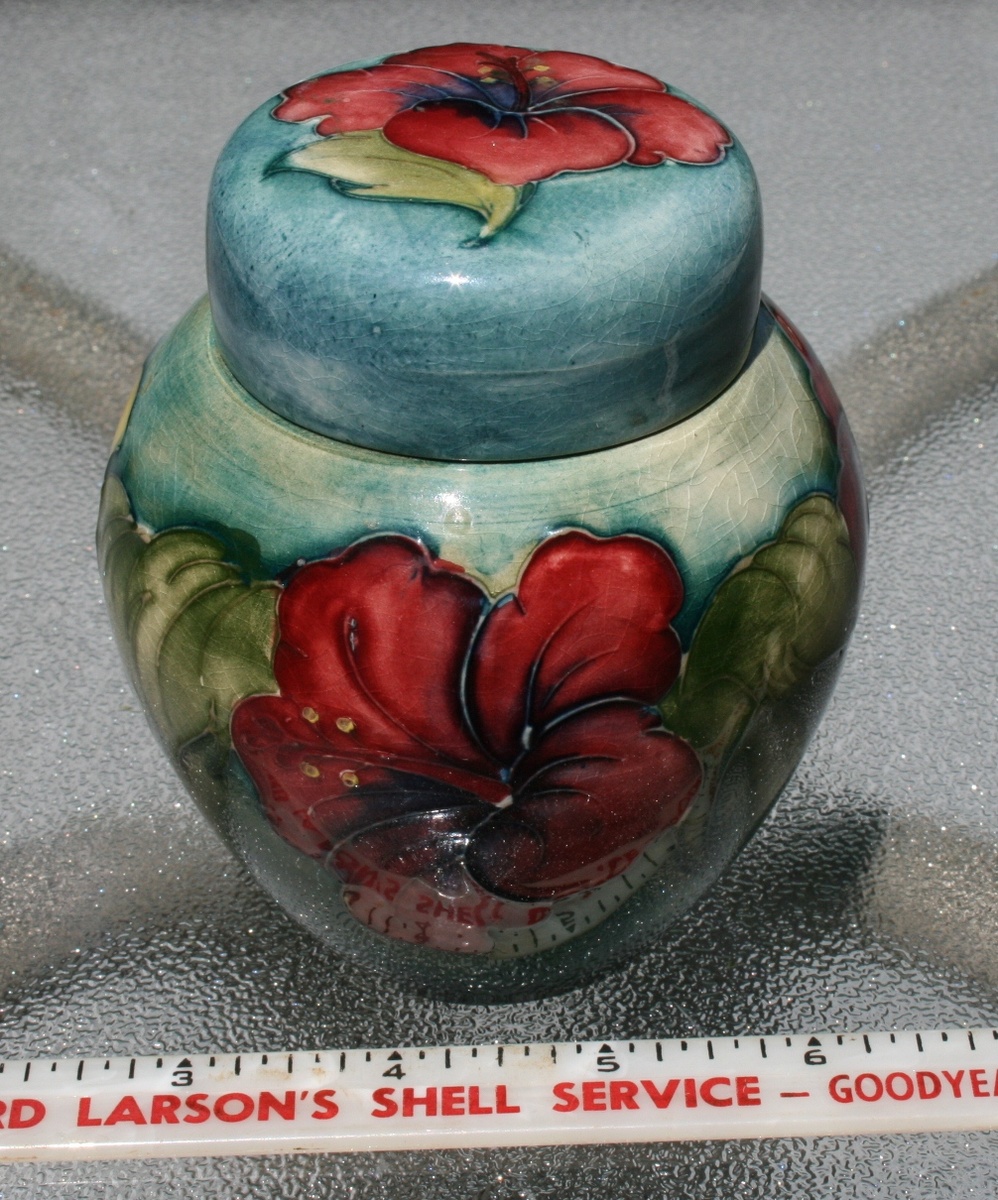 Moorcroft Pottery dating question - Art Pottery