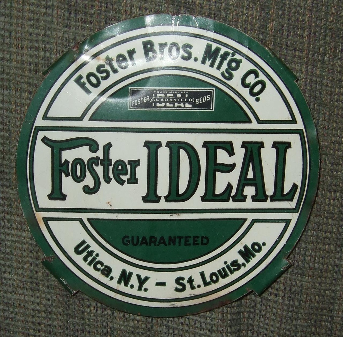 Small Foster's Beds Sign
