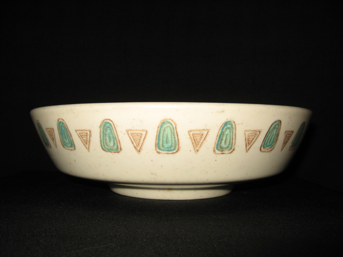 POPPYTRAIL BY METLOX POTTERY  LARGE AND SMALL BOWLS - Art Pottery