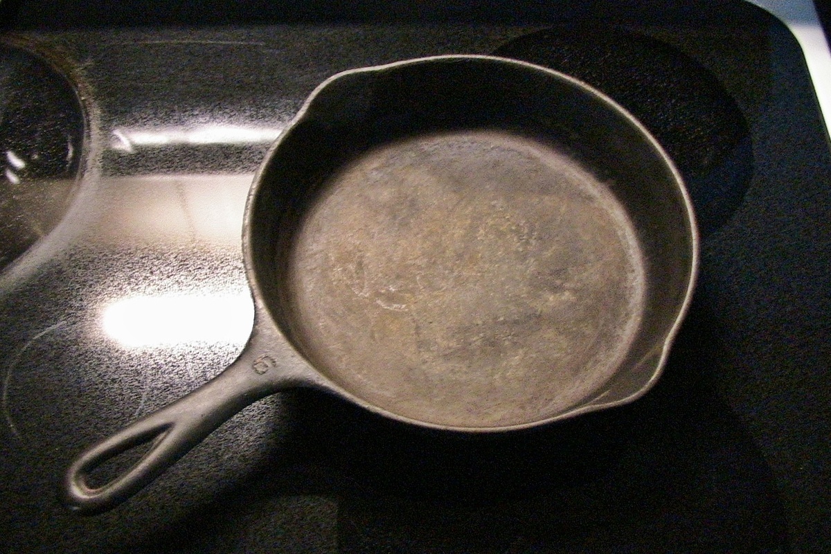 Cast Iron skillets - Kitchen