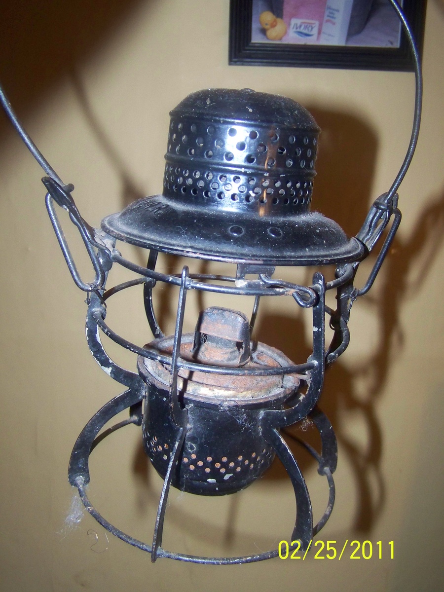 B&O railroad lantern - Railroadiana