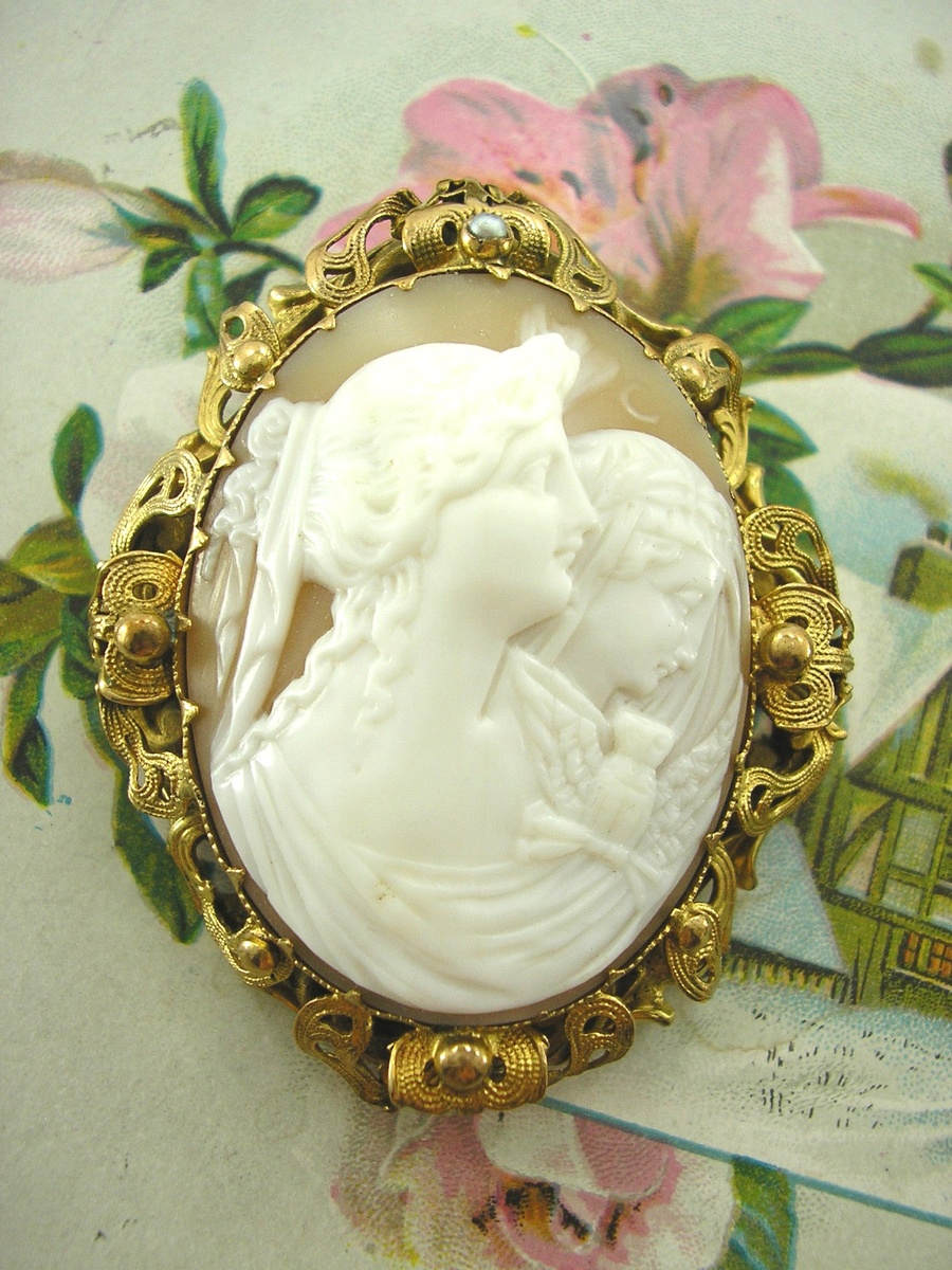 Victorian Day & Night Cameo Eos & Nyx