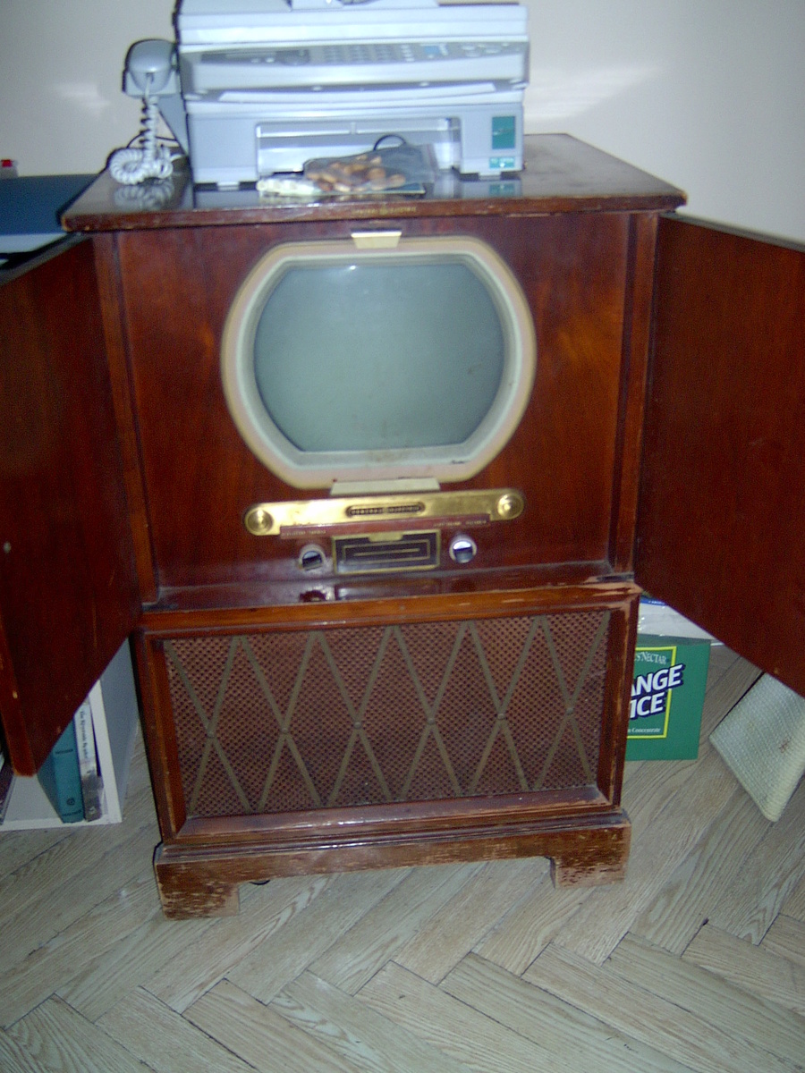 Old Zenith TV Set