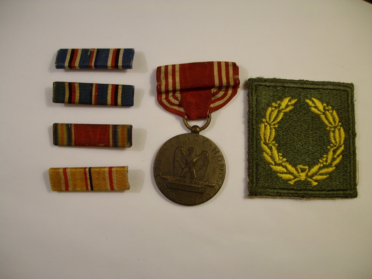 A Few More Bars & Patches From My Dads World War Two Years - Military and Wartime