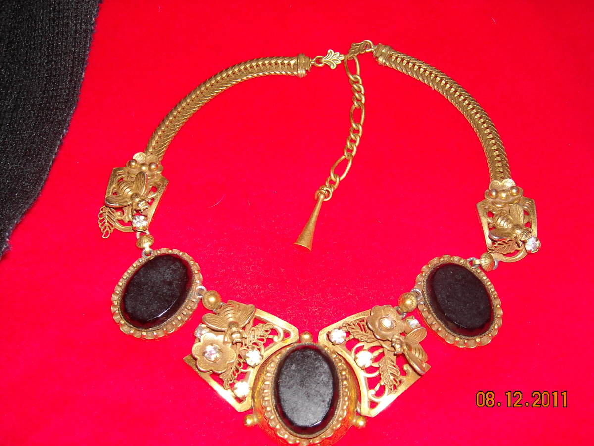 Vintage necklace