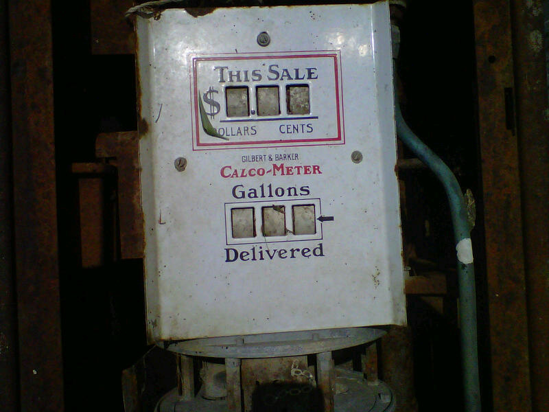 Gilbert and Barker - Petroliana