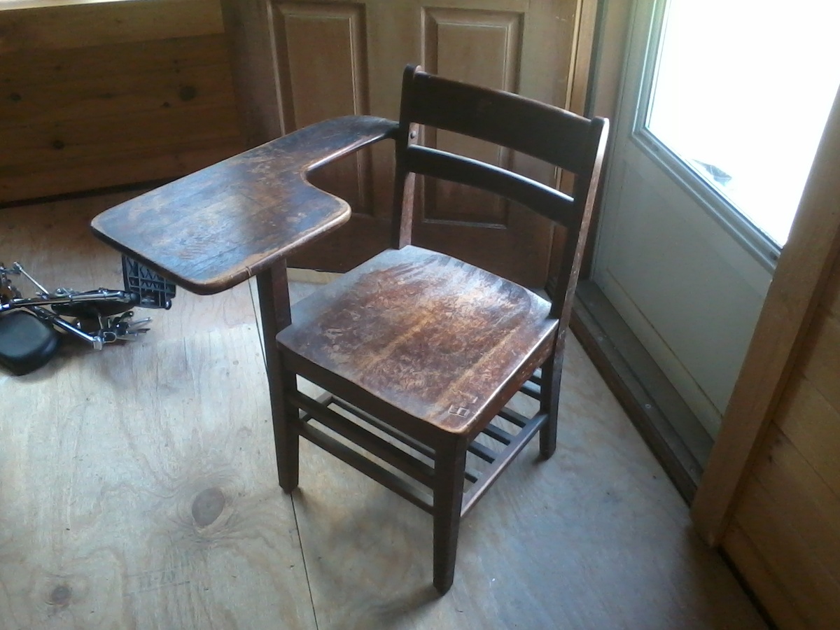 Old wooden school desk - Furniture