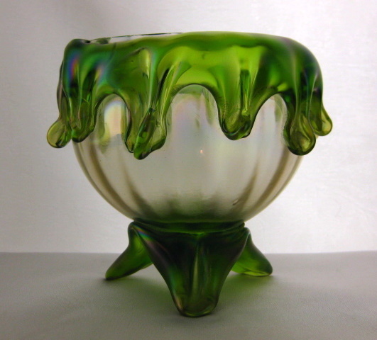 Iridescent Bowl with Teardrop Trim on Solid 3-Footed Applied Base