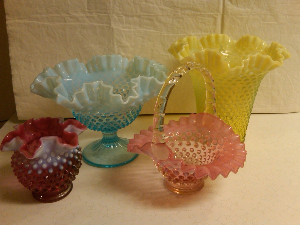 MORE PIECES OF FENTON HOBNAIL