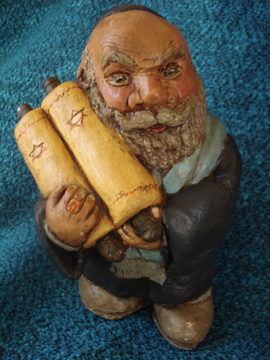 RABBI FIGURINE - Art Pottery