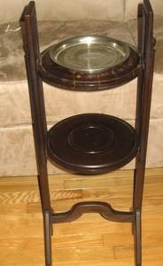 Antique Table Plant? Smokers?