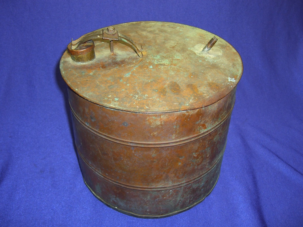 Copper Moonshine Still (?)