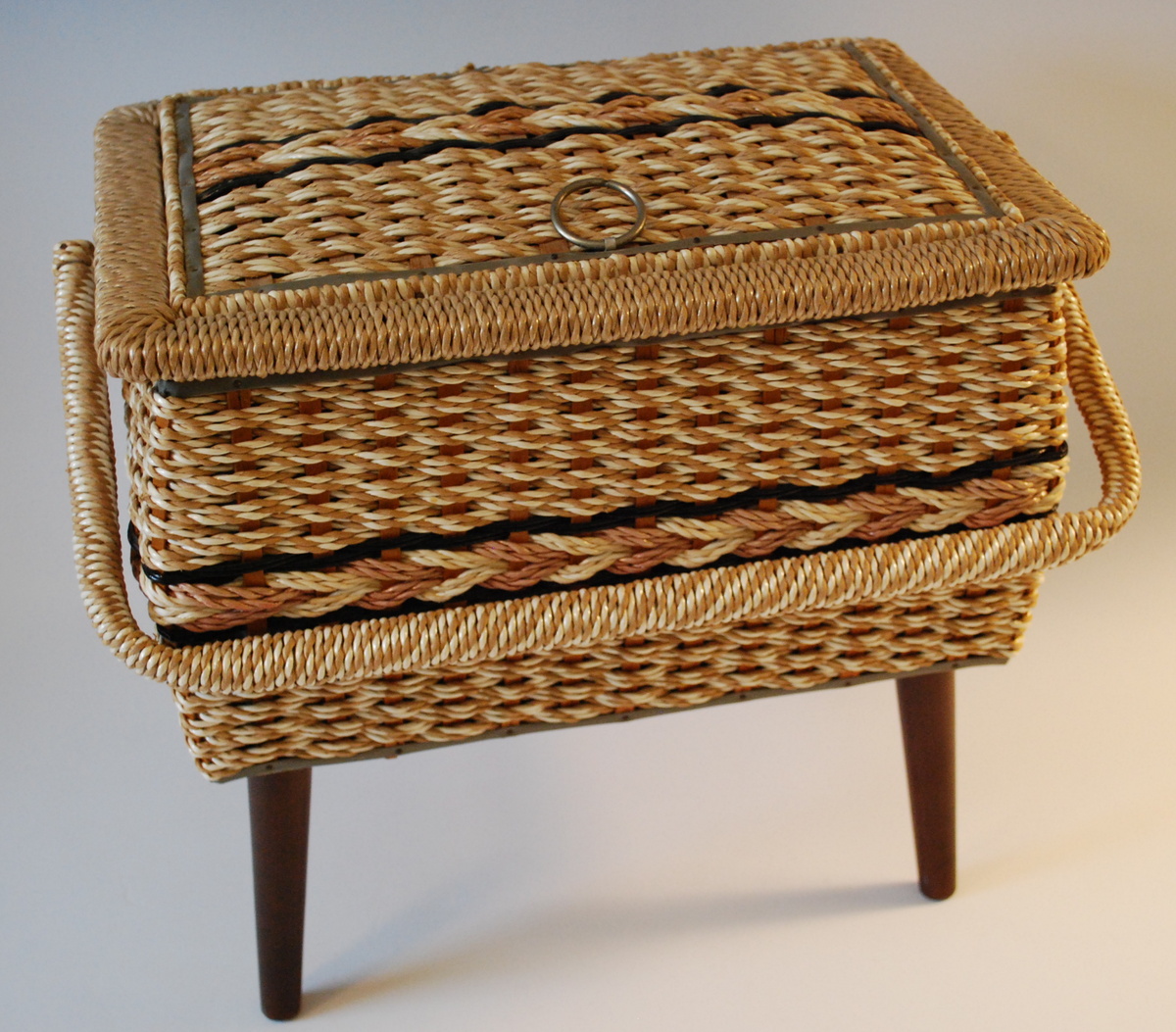 Vintage Sewing Box Footed w/Carrying Handle - Sewing