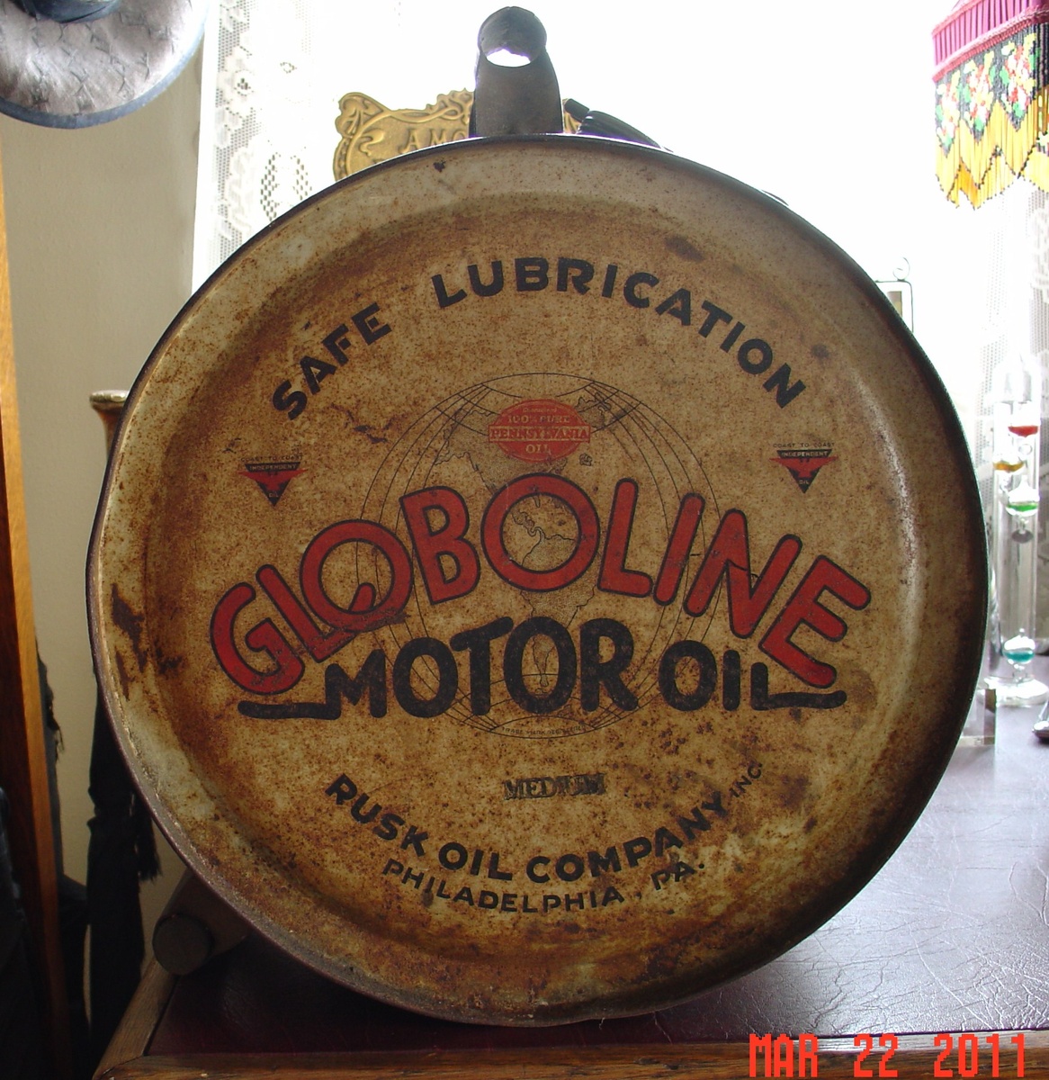 Globoline Motor Oil...5 Gallon Oil Rocker Can...Rusk Oil Company...Philadelphia, Pa. - Petroliana