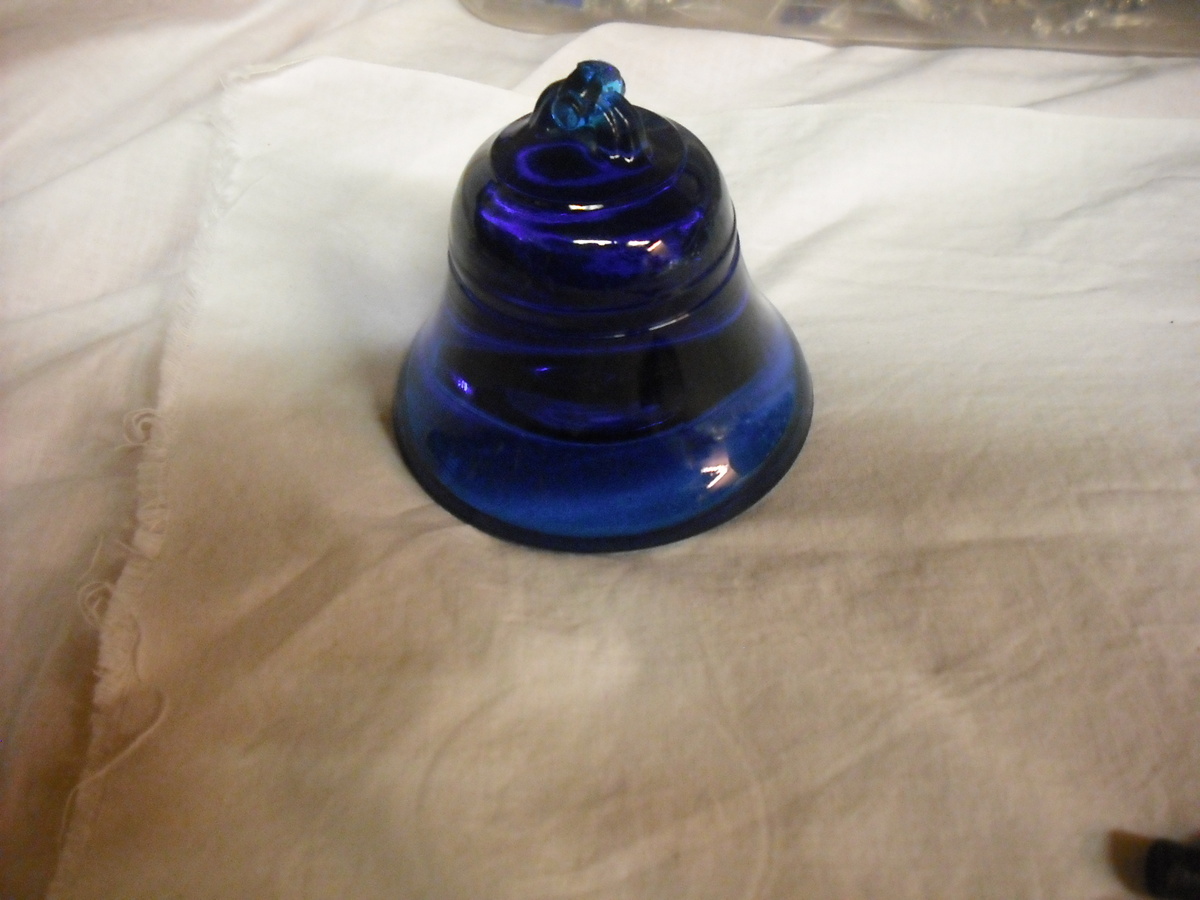 Glass Blue bell paperweight