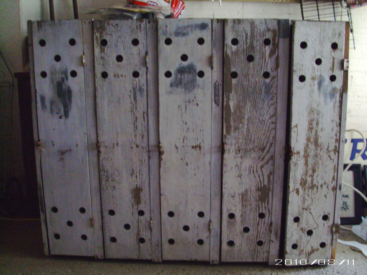 Old Military Lockers - Military and Wartime