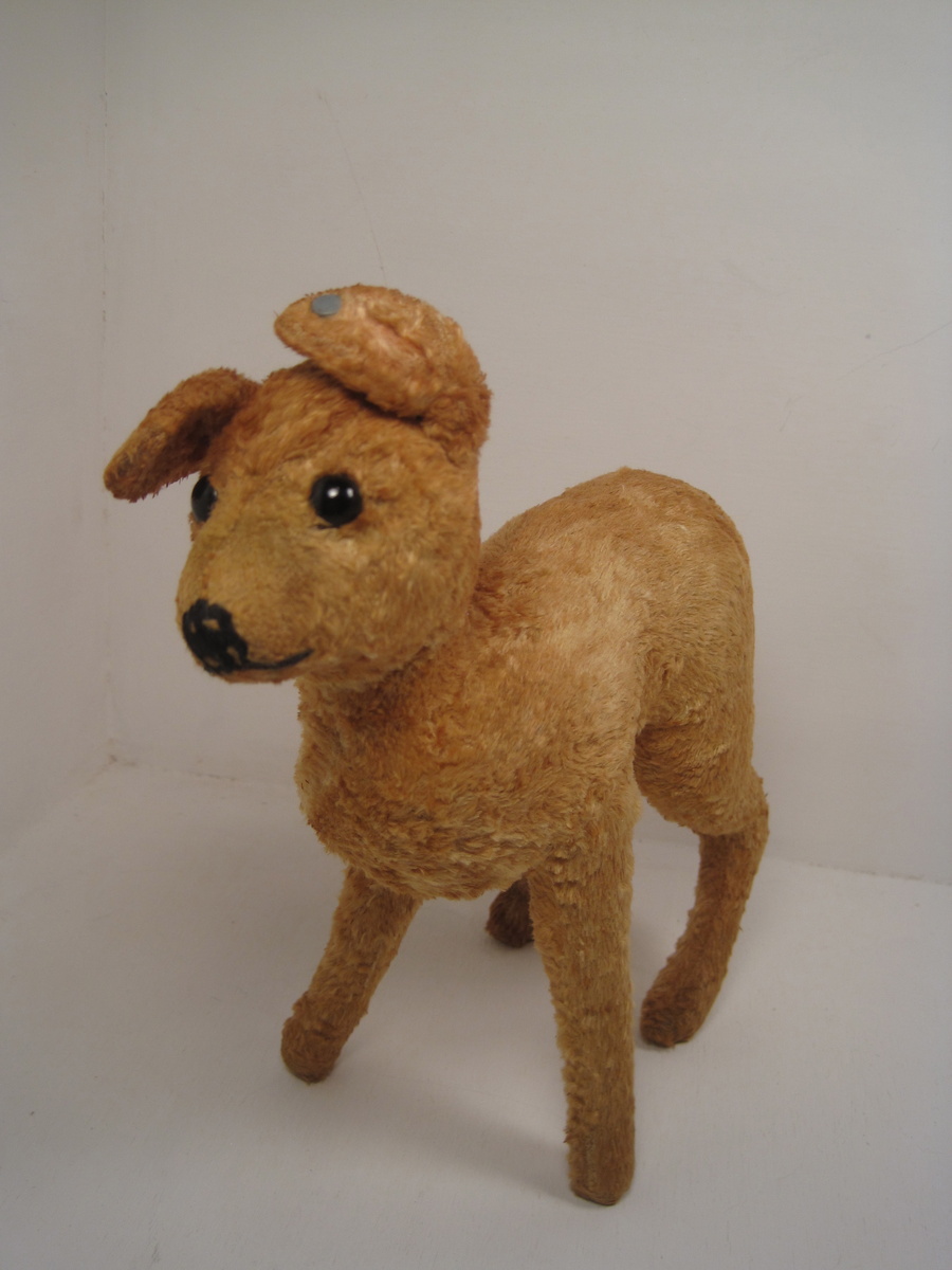 Fawning Over This Early Silk Plush Steiff Baby Christmas Deer!