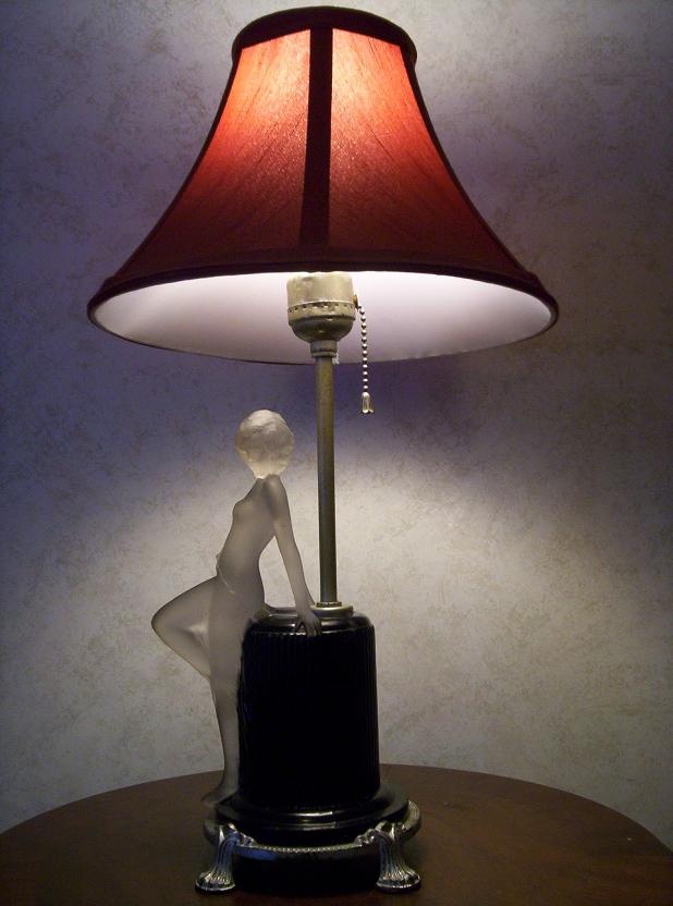Aladdin Art Deco Satin Glass Nude "Susie" Lamp - Lamps