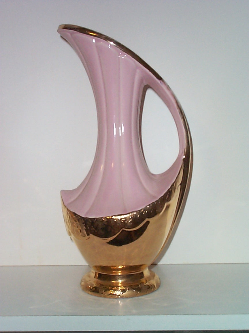 SAVOY CHINA - SIZE - LARGE - Art Pottery
