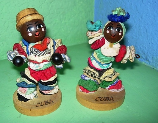 Little Cuban dancers