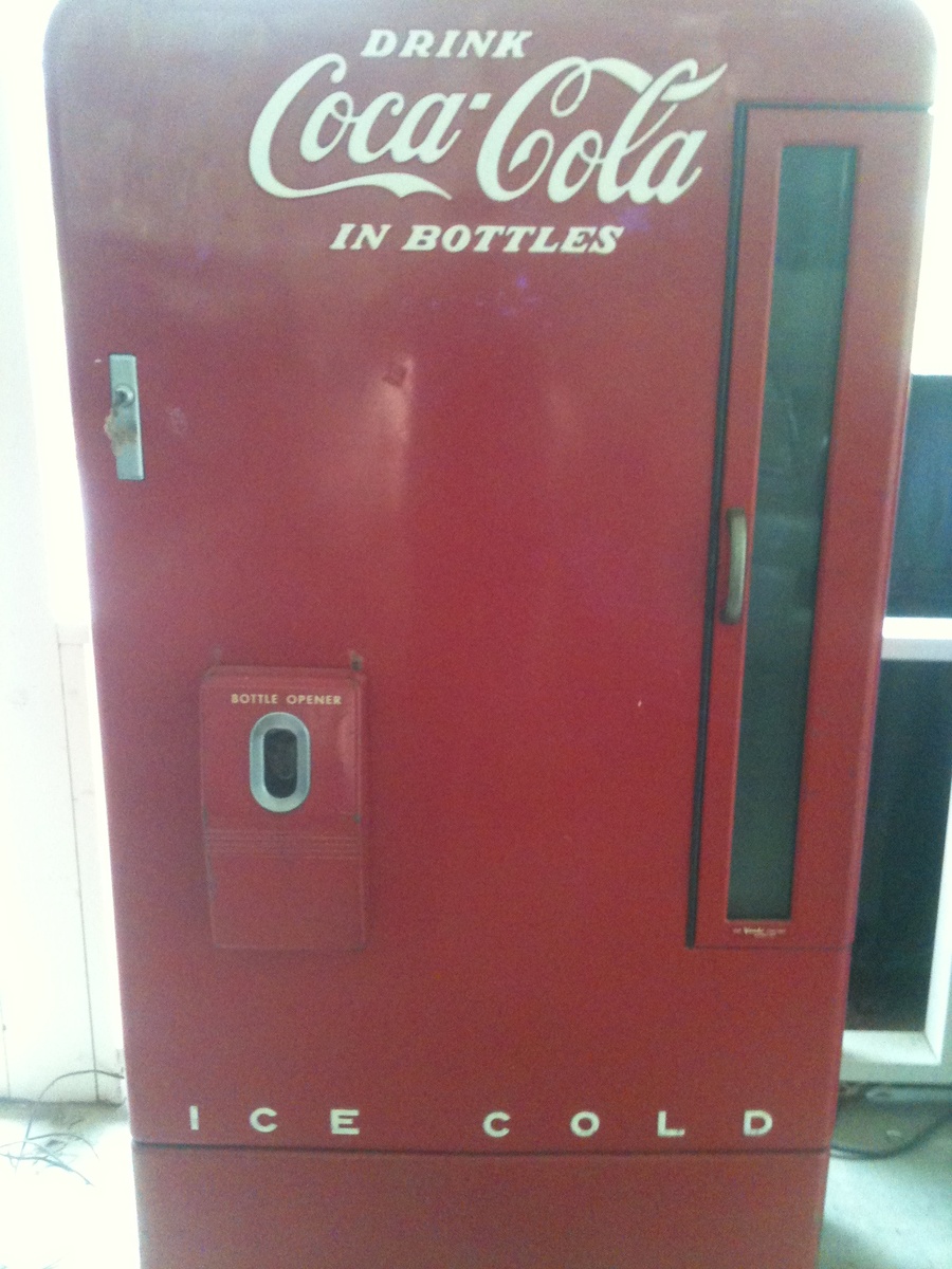 vintge coke machine