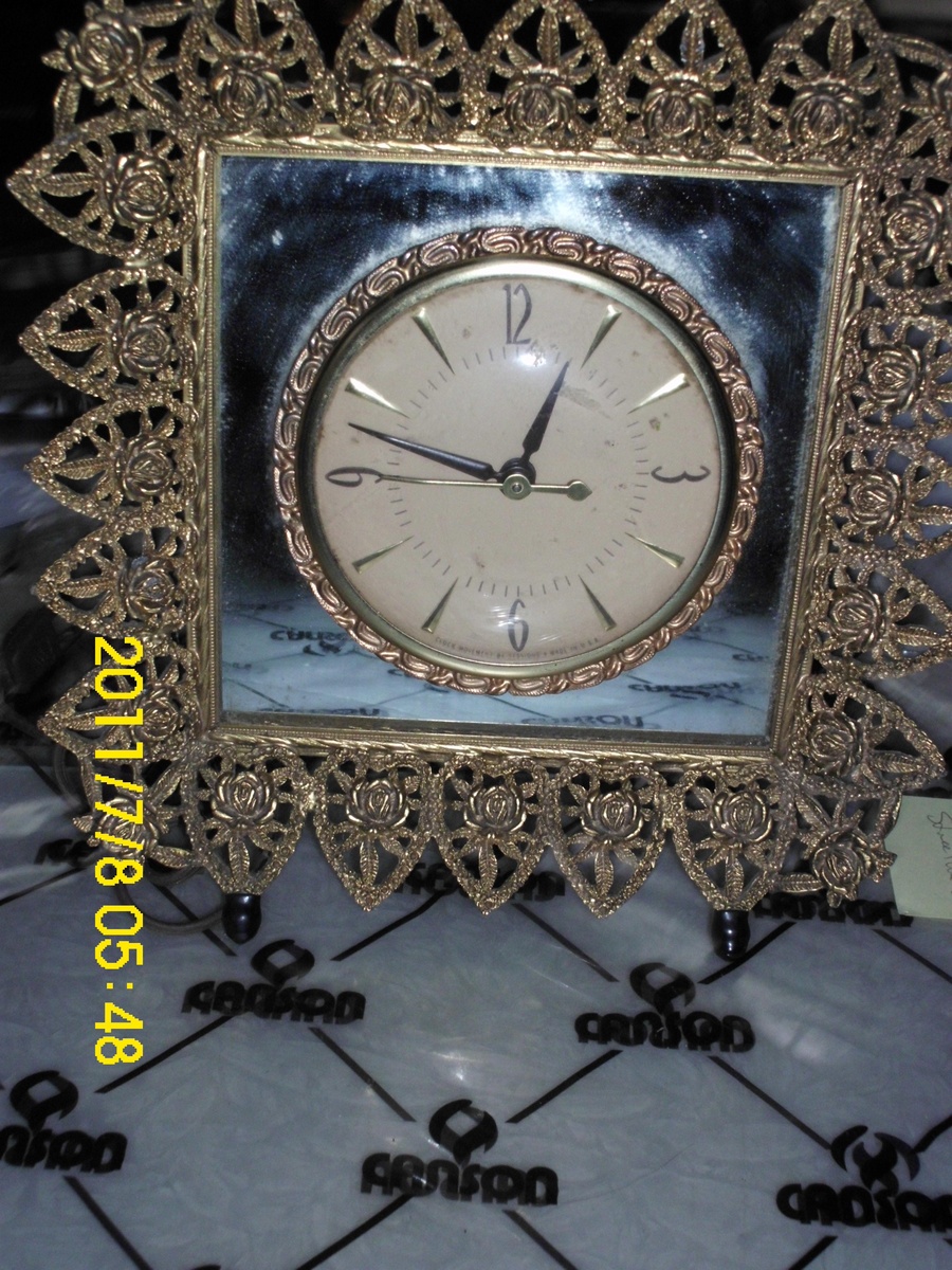 Mirror Clock  Sessions