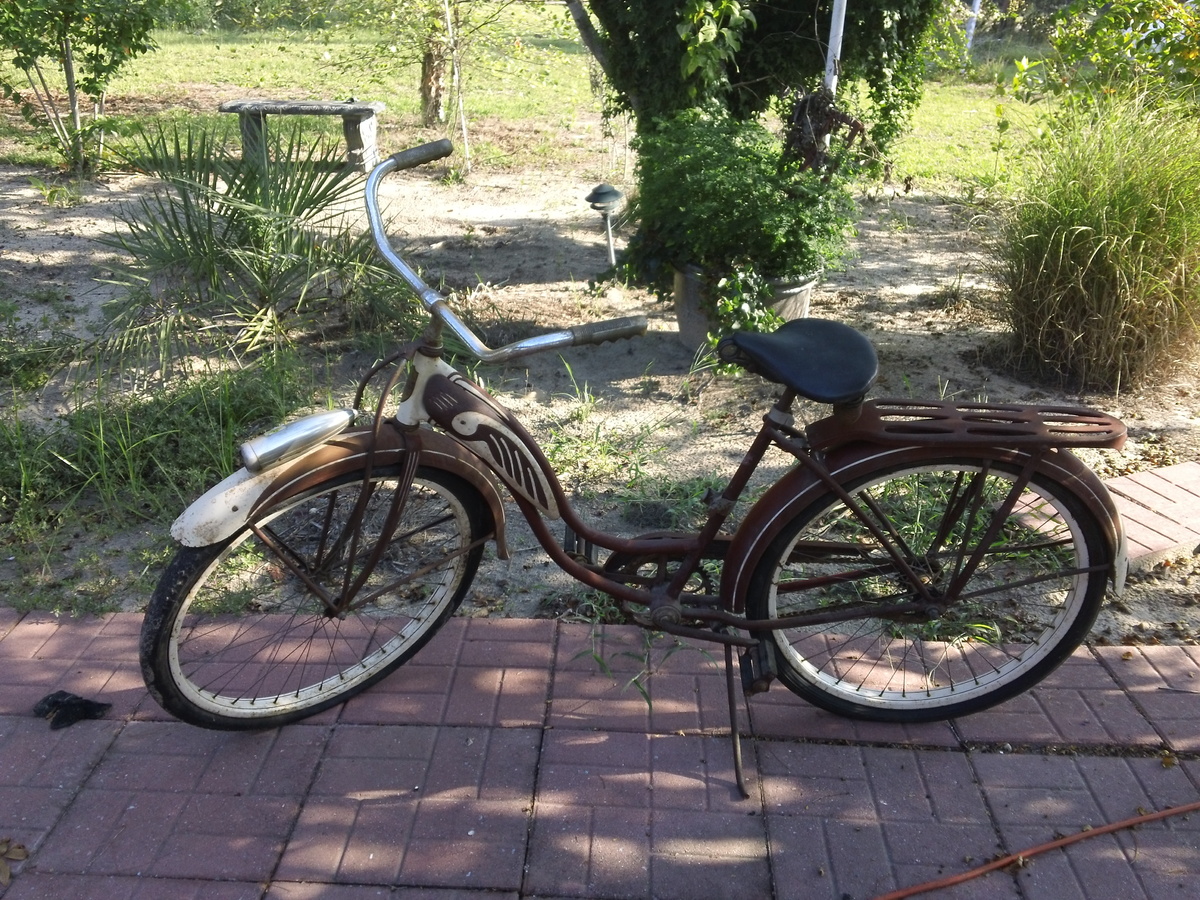 Schwinn 1950's Bicycle - Outdoor Sports