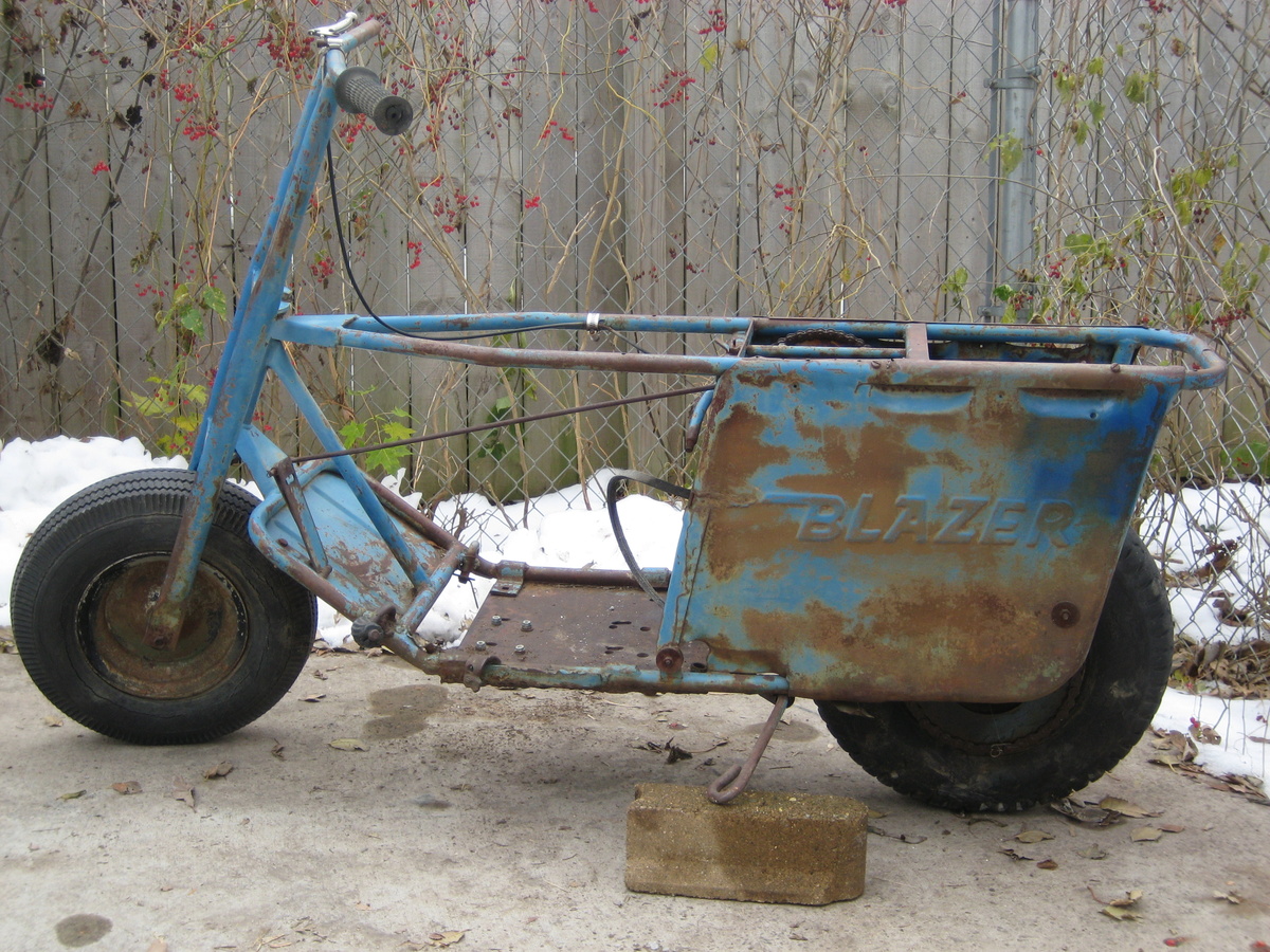 Blazer (Tote Gote) Scooters