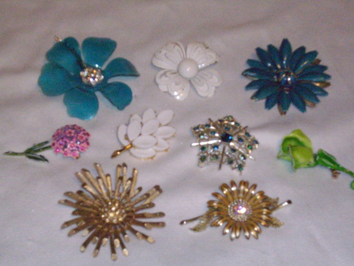 Bracelets, Brooches and Earrings oh my!