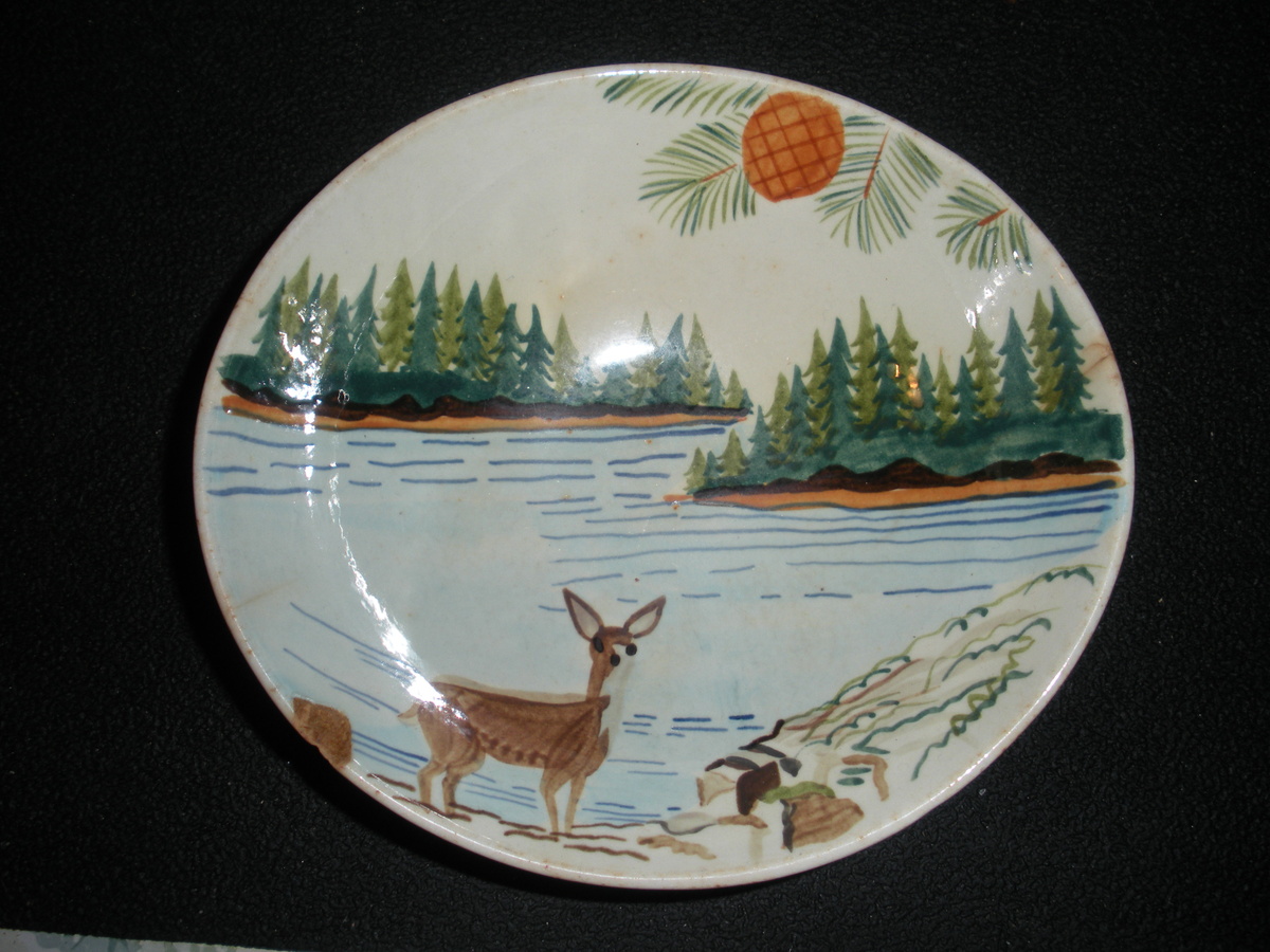Rare, Red Wing - Hamms Brewerey pattern set. - Art Pottery