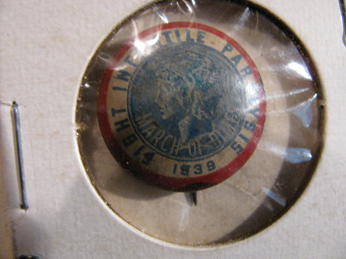 1939 Fight Infantile Paralysis Lapel Button - Advertising