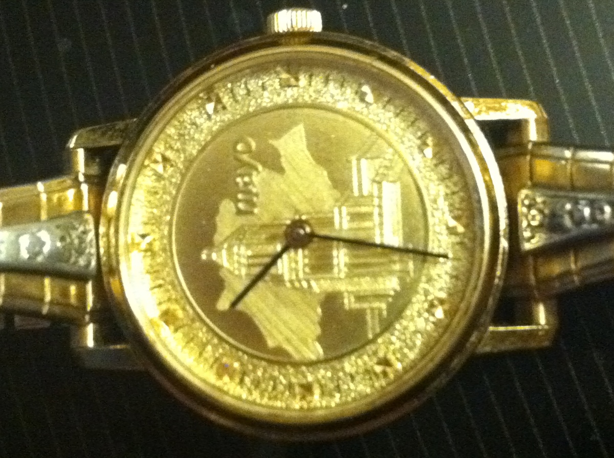 Mayo clinic Womens wristwatch Hamilton 8420