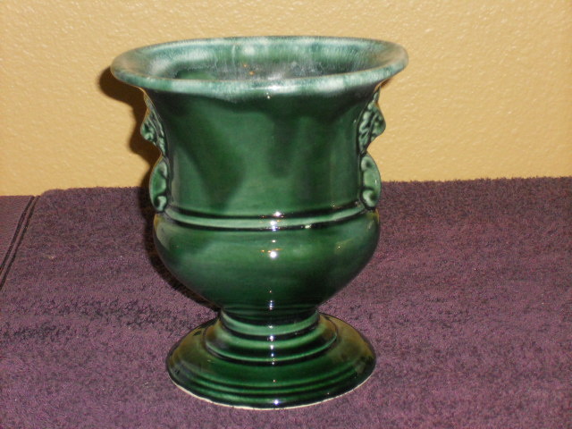 Hull pedestal vase drip brown with lions heads. - Art Pottery
