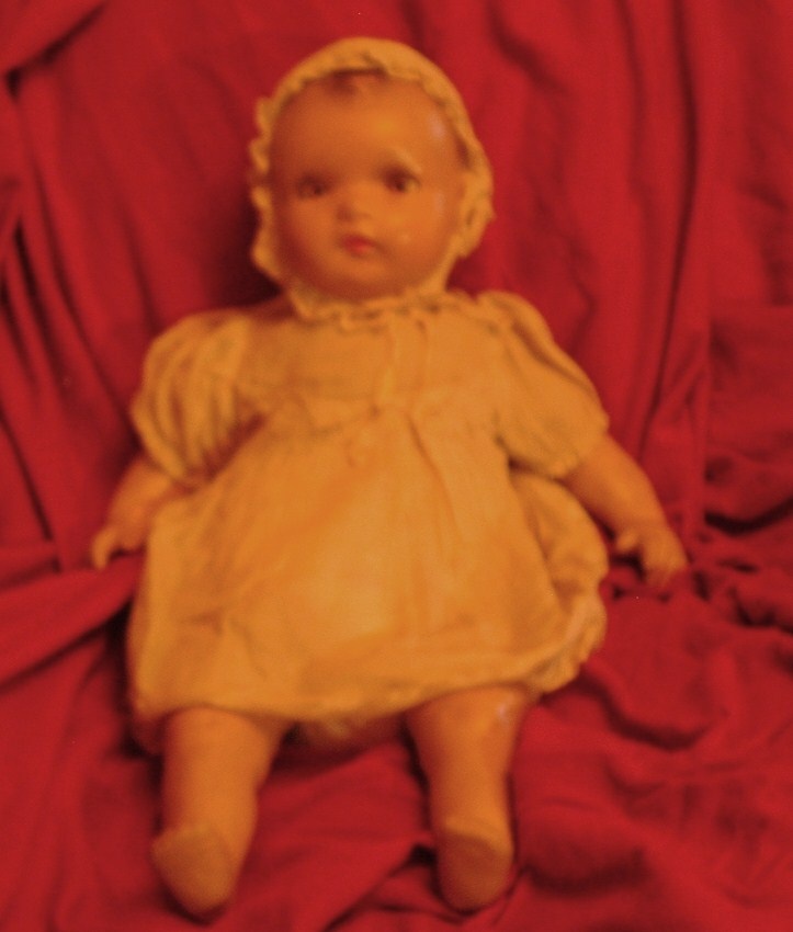 My Mom's childhood doll - Dolls