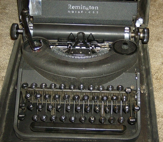 REMINGTON NOISELESS MODEL SEVEN - NEED VALUE - Office