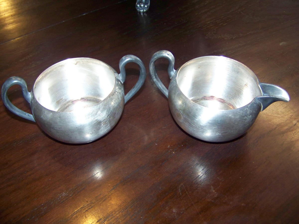 Creamer set ?