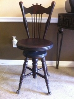 Stool  CHA PARKER   MERIDAN CT