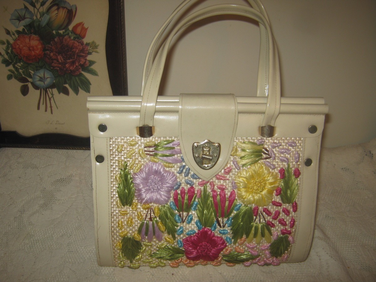  Favorite- Floral Vtg Bag 