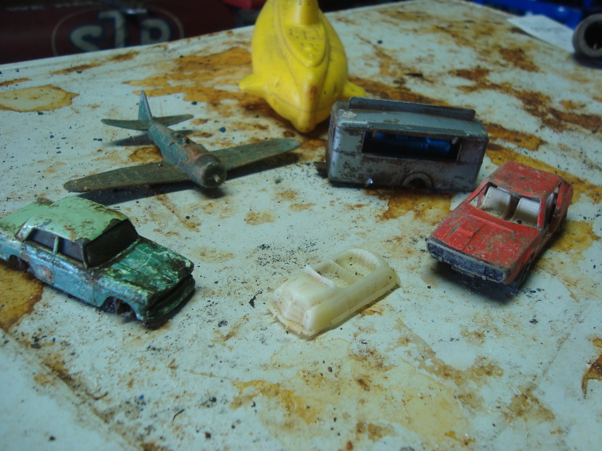 toys from the dump - Model Cars