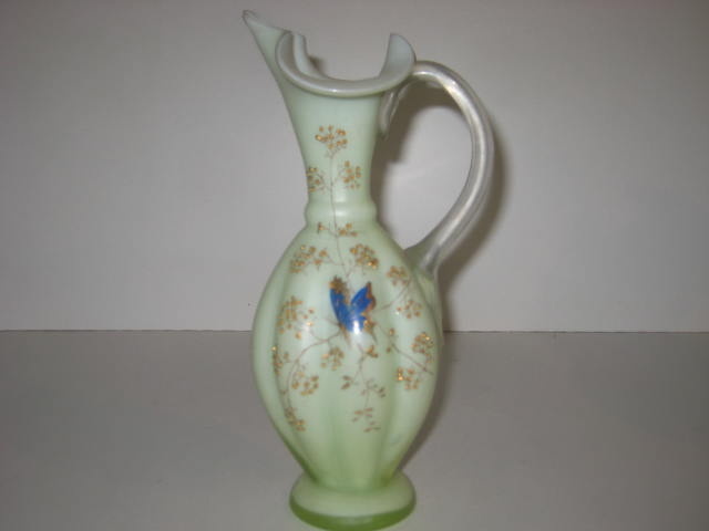 Old Green Pitcher vase - Art Glass