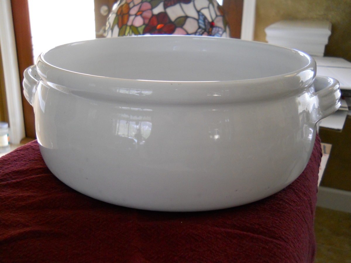 crock  with Handles ??