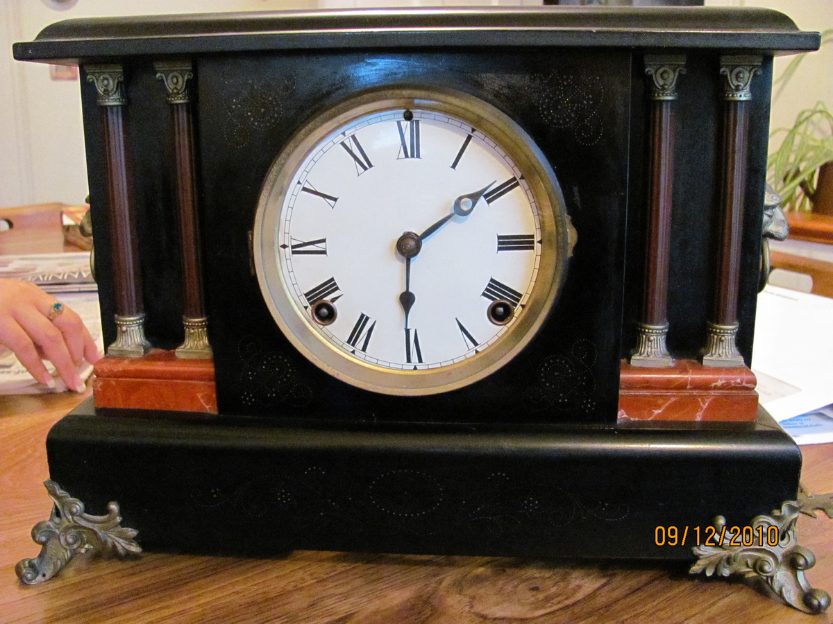 Antique Mantle Clock