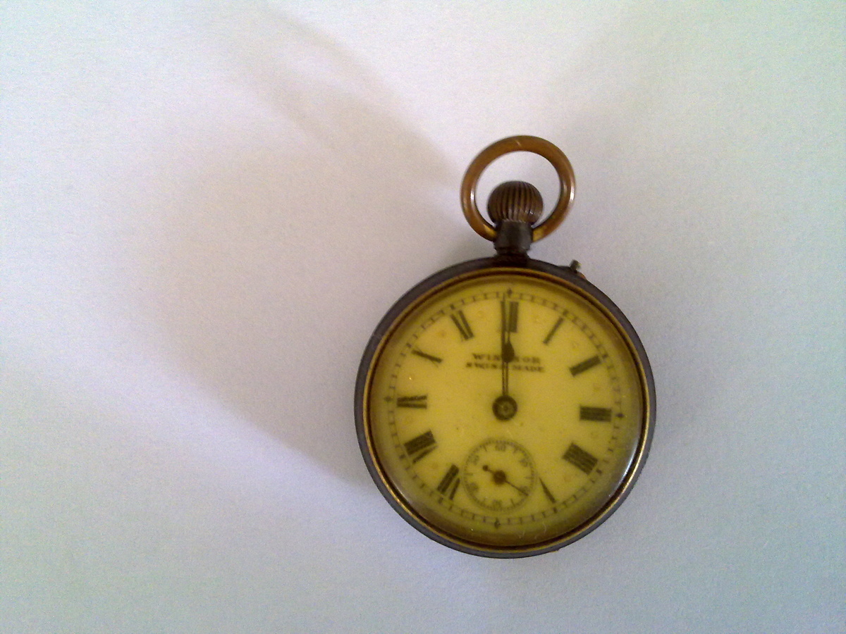 Can anyone tell me how old this is and what it would be worth