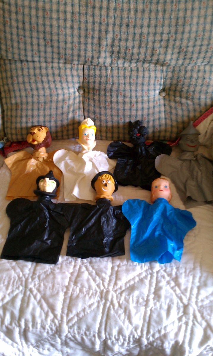 Wizard of Oz puppets