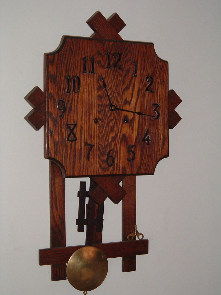 Mission wall clock