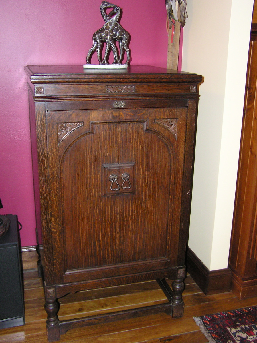 HMV 193 re-entrant 1927/32 - Records