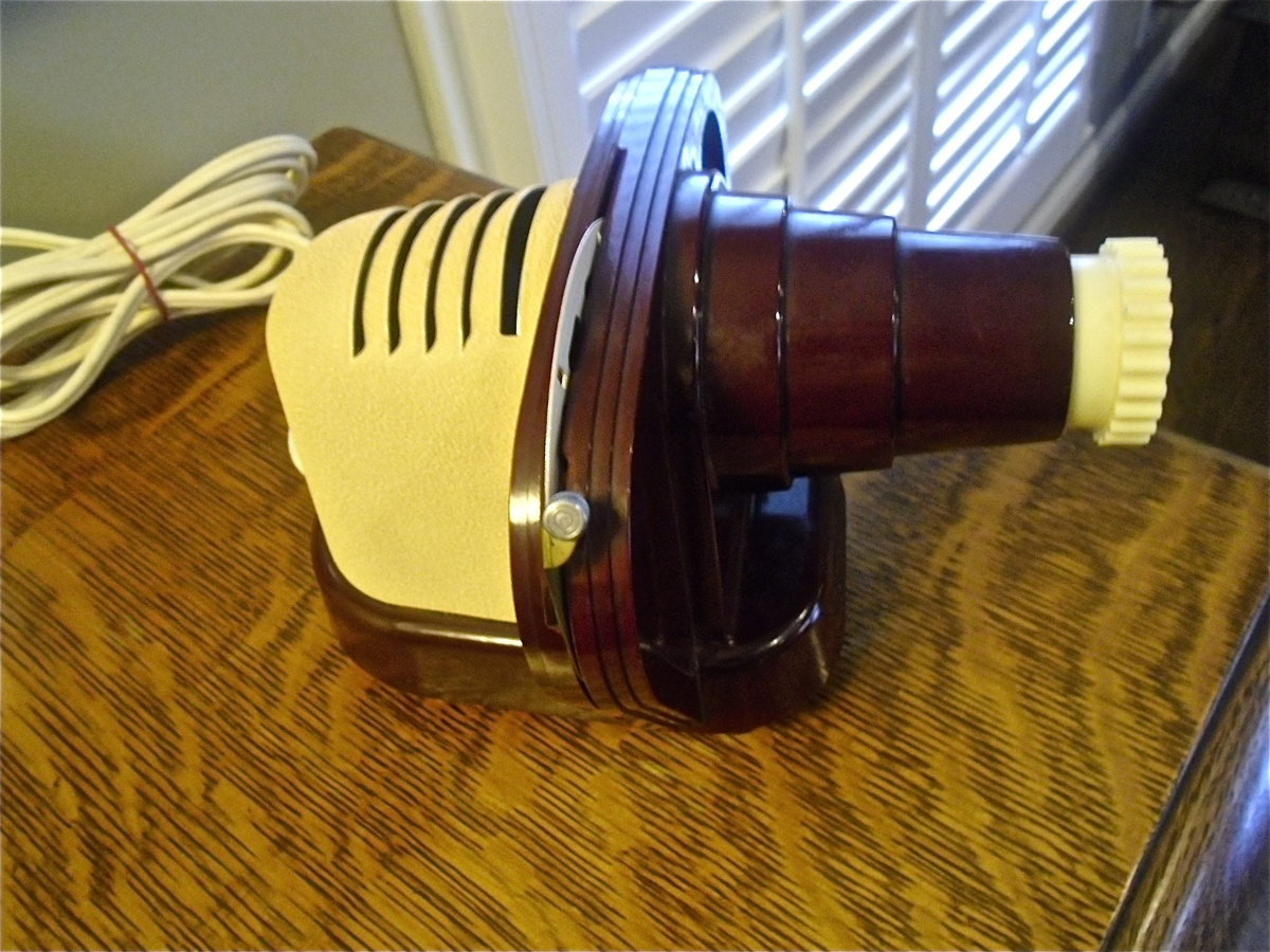 Have You Heard Of The View-Master Junior Projector, Still Works!