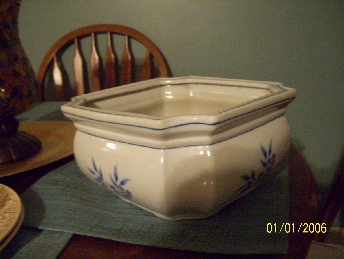 aaa imports planter  - Asian