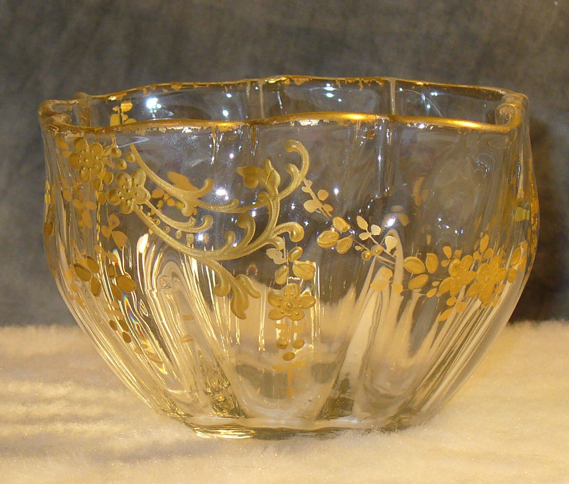 Victorian gilt enamel bowl